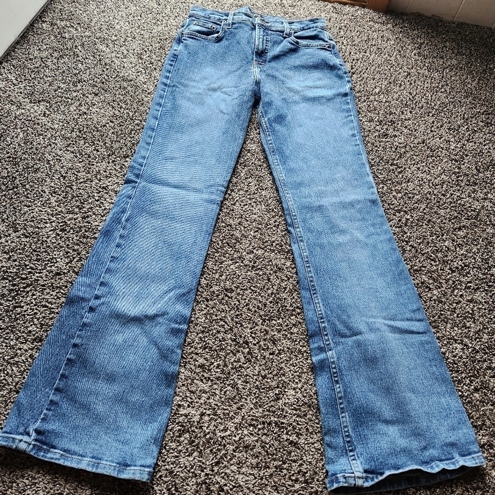 🚨Last Call🚨 Make Offer!
Vintage Xhilaration Stretch High Waist Flare Jeans - Picture 5 of 13